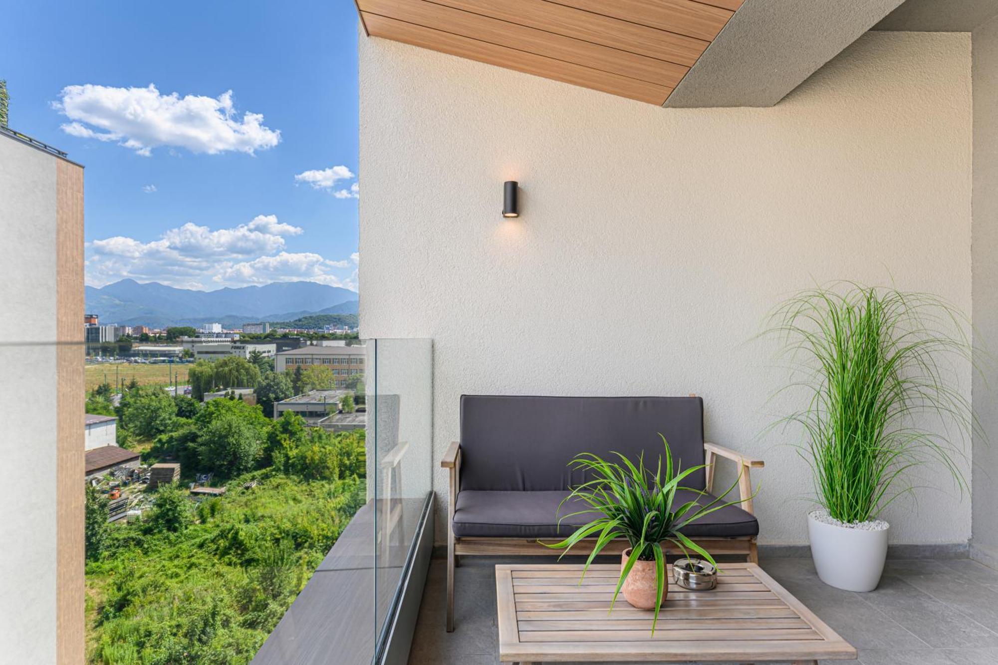 Luxury Landing Apartments Complex Qualis Braşov Extérieur photo