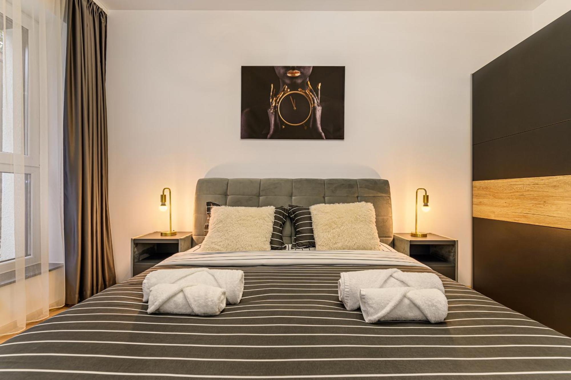 Luxury Landing Apartments Complex Qualis Braşov Extérieur photo